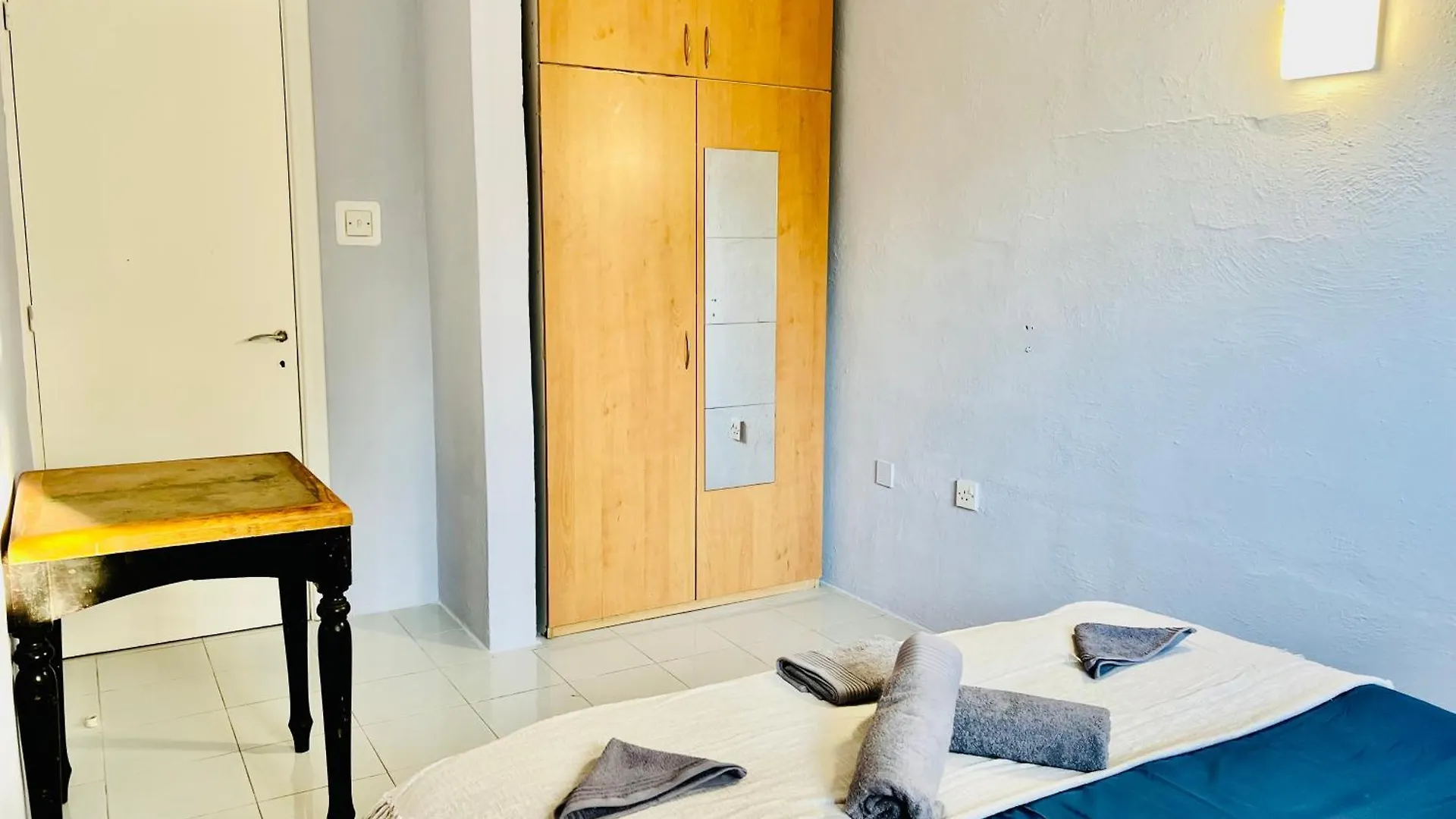 Budget Friendly 2 Bedroom Apartment In The Heart Of St Julians, Paceville Saint Julian's マルタ